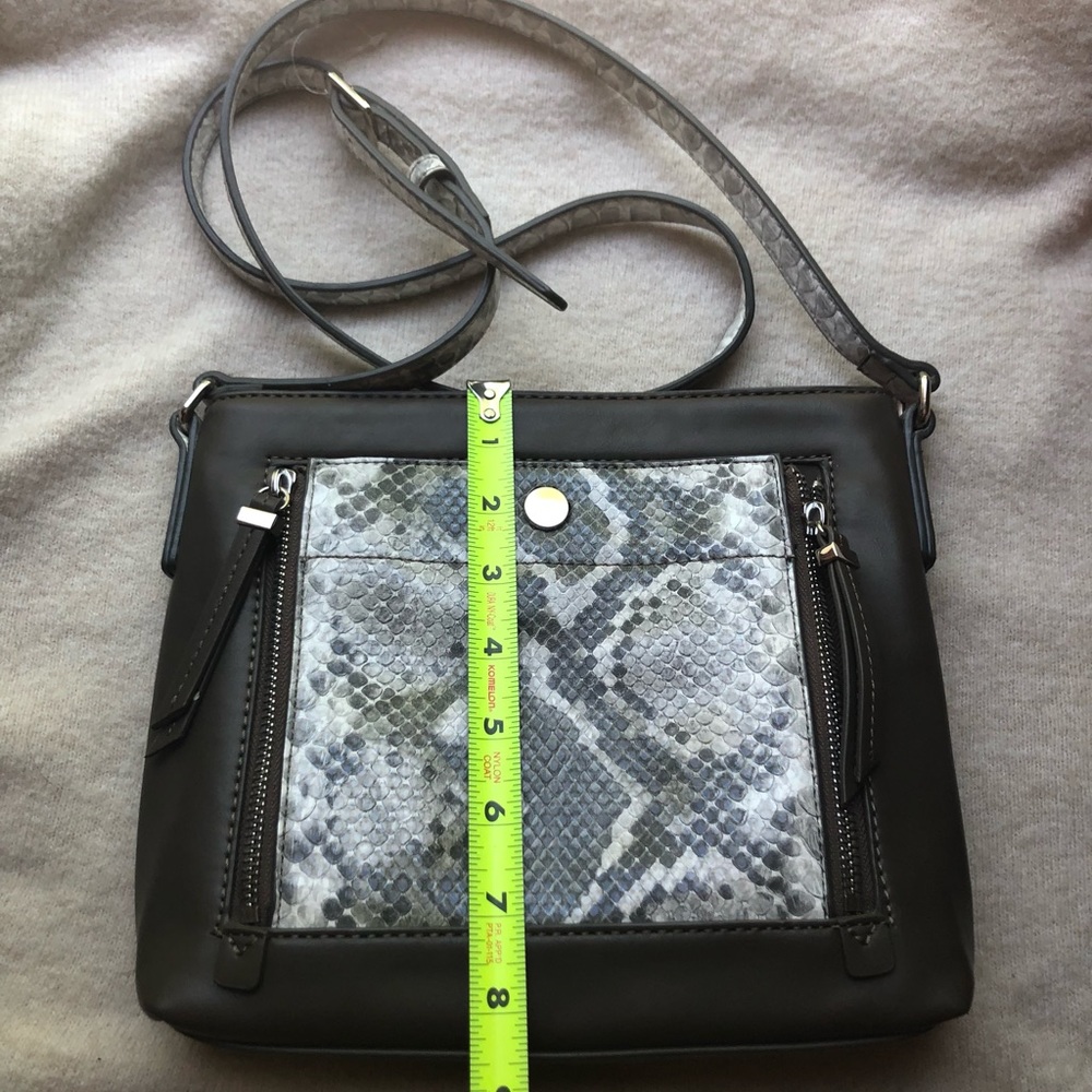 🌸Nine West Crossbody Bag 🌸 - Picture 14 of 16